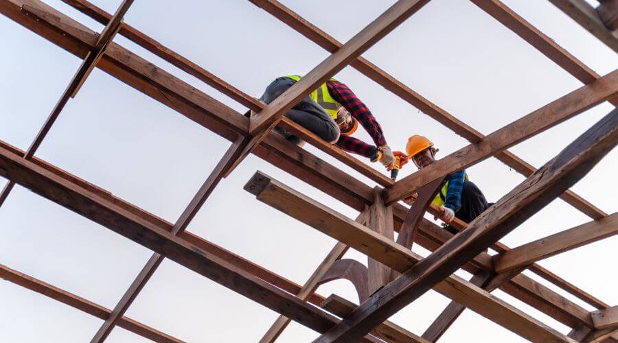 Professional gutter cleaning services in Mississippi State, MS